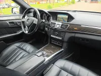 Gebraucht Mercedes E350 Avantgarde 258 PS (189 kW) 2015 Grau Kombi