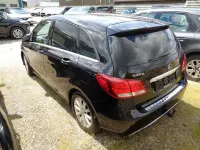 Gebraucht Mercedes B200 Business 156 PS (114 kW) 2018 Schwarz Kleinwagen