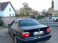 Gebraucht BMW 520 185 PS (136 kW) 2001 Schwarz Limousine