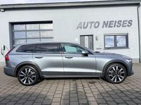 Gebraucht Volvo V60 CC Pro 200 PS (147 kW) 2020 Grau Kombi