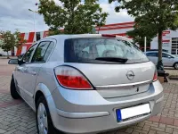 Gebraucht Opel Astra 105 PS (77 kW) 2005 Silber Limousine