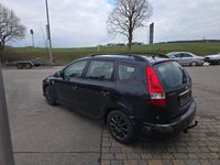 Gebraucht Hyundai i30 Style 116 PS (85 kW) 2010 Schwarz Kombi