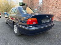 Gebraucht BMW 528 193 PS (141 kW) 1996 Blau Limousine
