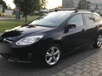 Gebraucht Ford Focus 125 PS (91 kW) 2014 Schwarz Kombi