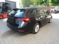 Gebraucht Skoda Octavia Ambition 116 PS (85 kW) 2023 Schwarz Kombi
