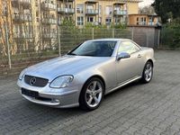 Gebraucht Mercedes SLK200 163 PS (119 kW) 2000 Silber Cabrio
