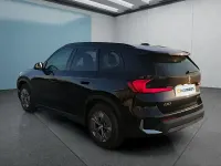 Gebraucht BMW iX1 150 kW (204 PS) 2025 Schwarz SUV