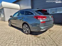 Neu Hyundai i30 Trend 150 PS (110 kW) 2026 Cypress green Kombi