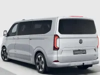 Neu VW Caravelle Style 170 PS (125 kW) 2026 Light grey metallic Van
