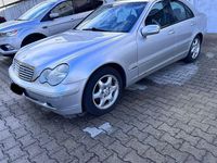Gebraucht Mercedes C320 Elegance 218 PS (160 kW) 2001 Silber Limousine