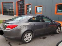 Gebraucht Opel Insignia Edition 140 PS (102 kW) 2009 Grau Limousine