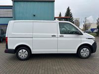 Gebraucht VW T6.1 150 PS (110 kW) 2022 Candyweiss Van