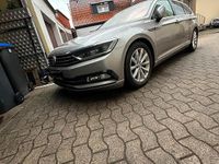 Gebraucht VW Passat Highline 150 PS (110 kW) 2016 Grau Kombi