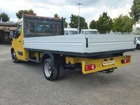 Gebraucht Opel Movano 131 PS (96 kW) 2021 Safrangelb/saffron yellow Van