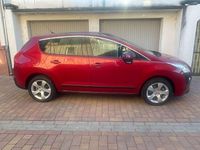 Gebraucht Peugeot 3008 Premium 156 PS (114 kW) 2011 Rot SUV