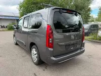 Gebraucht Opel Combo Elegance 131 PS (96 kW) 2022 Mondstein grau/e:vulkan grau Van / Kleinbus