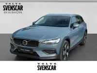Gebraucht Volvo V60 CC Plus 197 PS (144 kW) 2023 Grau Kombi