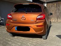 Gebraucht Mitsubishi Space Star Edition+ 80 PS (58 kW) 2016 Orange Kleinwagen