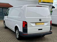 Gebraucht VW Transporter 150 PS (110 kW) 2022 Candyweiss Van