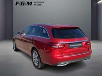 Gebraucht Mercedes C220 Avantgarde 194 PS (142 kW) 2018 Manufaktur lack manufaktur hya Kombi