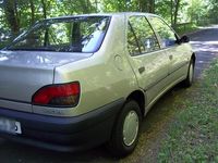 Gebraucht Peugeot 306 75 PS (55 kW) 1995 Silber Limousine