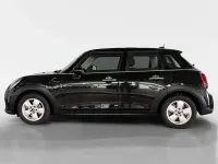 Gebraucht Mini Cooper Essential 136 PS (100 kW) 2023 Midnight black metallic Kleinwagen