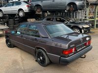 Gebraucht Mercedes 190 109 PS (80 kW) 1992 Limousine