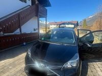 Gebraucht Toyota Yaris 99 PS (72 kW) 2014 Schwarz Kleinwagen