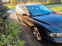 Second-hand Volvo V70 190 CP (139 kW) 2004 Negru Break