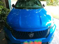 Gebraucht Peugeot e-2008 GT 114 kW (156 PS) 2023 Blau SUV