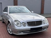 Usata Mercedes E500 306 CV (225 kW) 2005 Argento Berlina