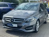 Gebraucht Mercedes B200 Urban 156 PS (114 kW) 2017 Grau Kleinwagen