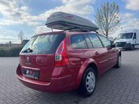 Gebraucht Renault Mégane GrandTour Avantage 111 PS (81 kW) 2009 Rot Kombi