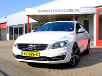 Gebraucht Volvo V60 R-Design 220 PS (161 kW) 2016 Weiß Kombi