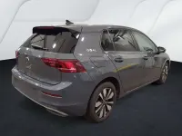 Gebraucht VW Golf VIII Goal 150 PS (110 kW) 2025 Delfingrau (metallic) Limousine