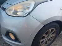 Gebraucht Hyundai i10 Intro Edition 67 PS (49 kW) 2014 Silber Kleinwagen