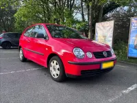 Gebraucht VW Polo 54 PS (39 kW) 2003 Rot Limousine