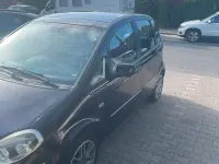 Gebraucht Lancia Musa 95 PS (69 kW) 2012 Schwarz Van / Kleinbus
