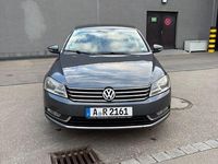Gebraucht VW Passat Highline 160 PS (117 kW) 2011 Grau Limousine