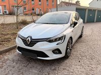 Gebraucht Renault Clio V Initiale Paris 140 PS (102 kW) 2021 Weiß Limousine