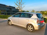 Gebraucht Toyota Corolla 110 PS (80 kW) 2004 Silber Kombi