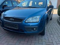 Gebraucht Ford Focus 2005 Blau Kombi