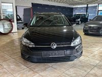 Gebraucht VW Golf VII Trendline 116 PS (85 kW) 2017 Schwarz Kombi