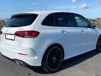 gebraucht Mercedes B220 4Matic 7G-DCT AMG Line