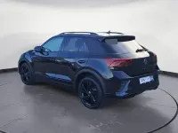 Usata VW T-Roc R-line 150 CV (110 kW) 2025 Nero SUV