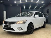 Gebraucht Kia Ceed 90 PS (66 kW) 2010 Weiß Kleinwagen