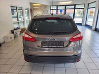 Gebraucht Ford Focus 101 PS (74 kW) 2014 Braun Kombi