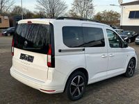 Gebraucht VW Caddy Life 122 PS (89 kW) 2023 Weiß Van / Kleinbus