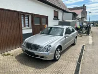 Gebraucht Mercedes E220 2002 Limousine