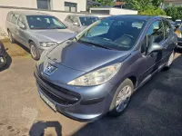 Gebraucht Peugeot 207 Tendance 88 PS (64 kW) 2006 Eisengrau/metallic Kleinwagen